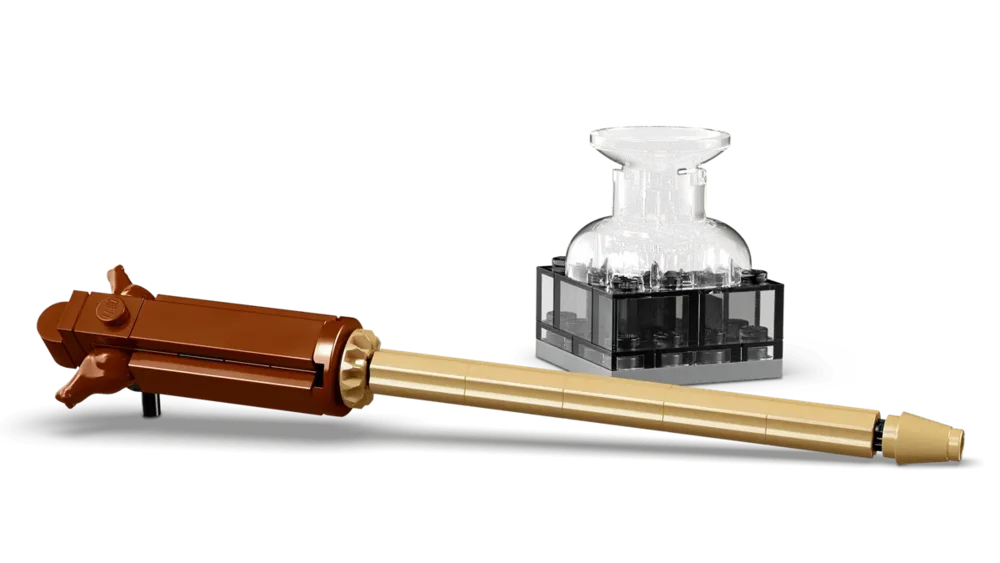 LEGO quill and inkwell.