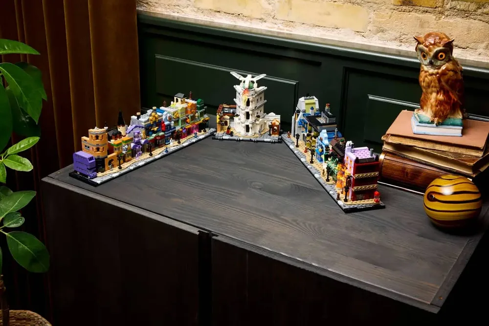 Complete Diagon Alley model on display.