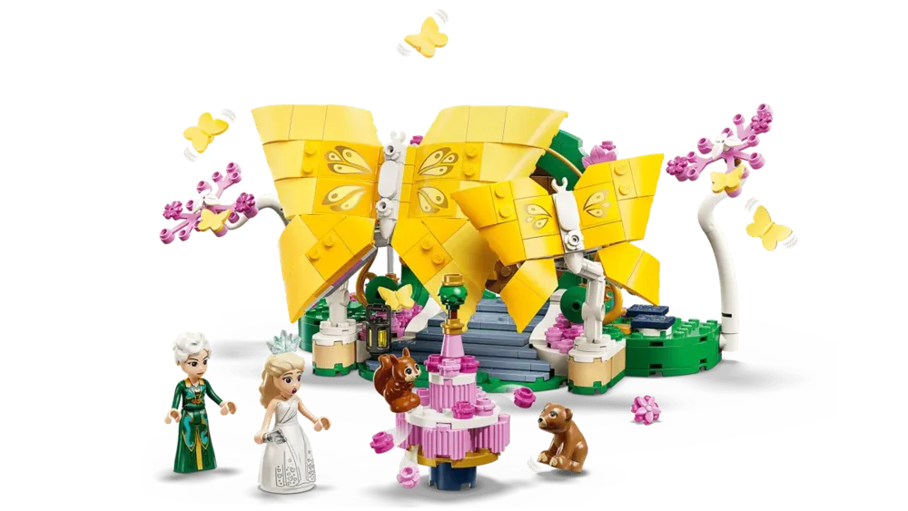 Glinda's Wedding Day set, compact view.
