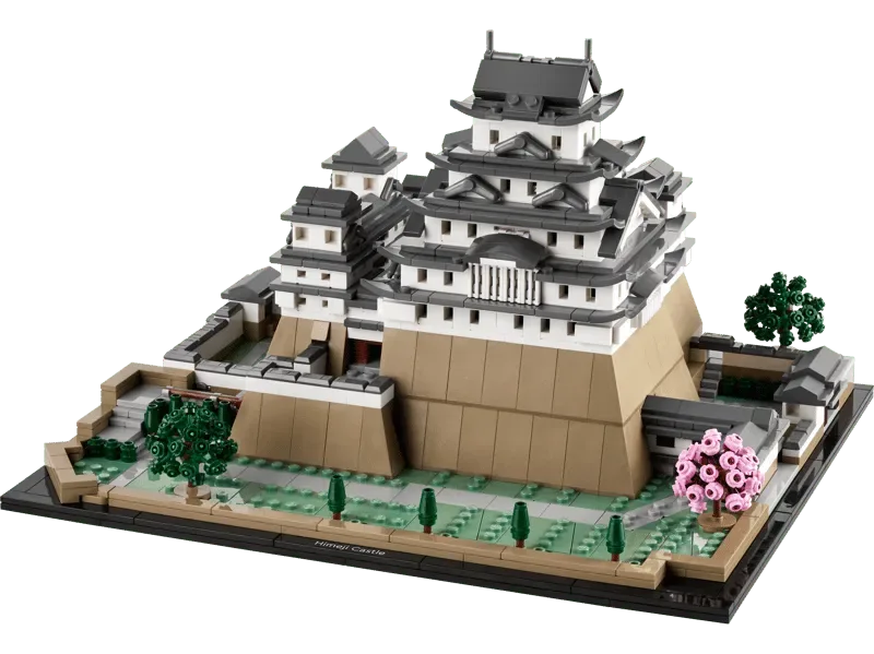 LEGO Himeji Castle model angle.