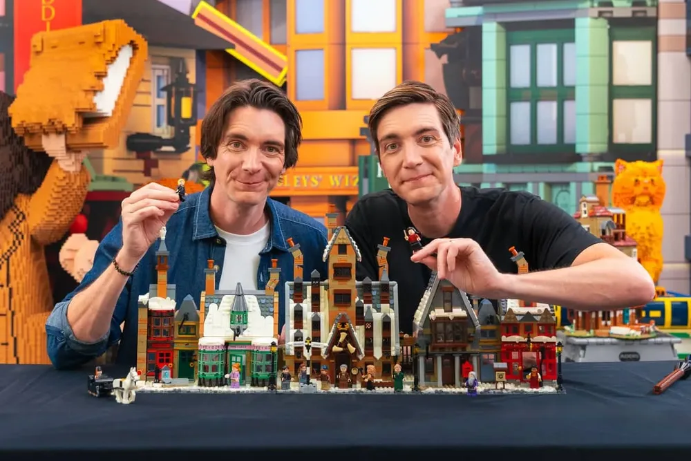 Designers with Hogsmeade minifigures.