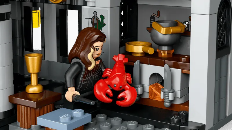 Lego Malfoy Manor 76453 gallery view 5