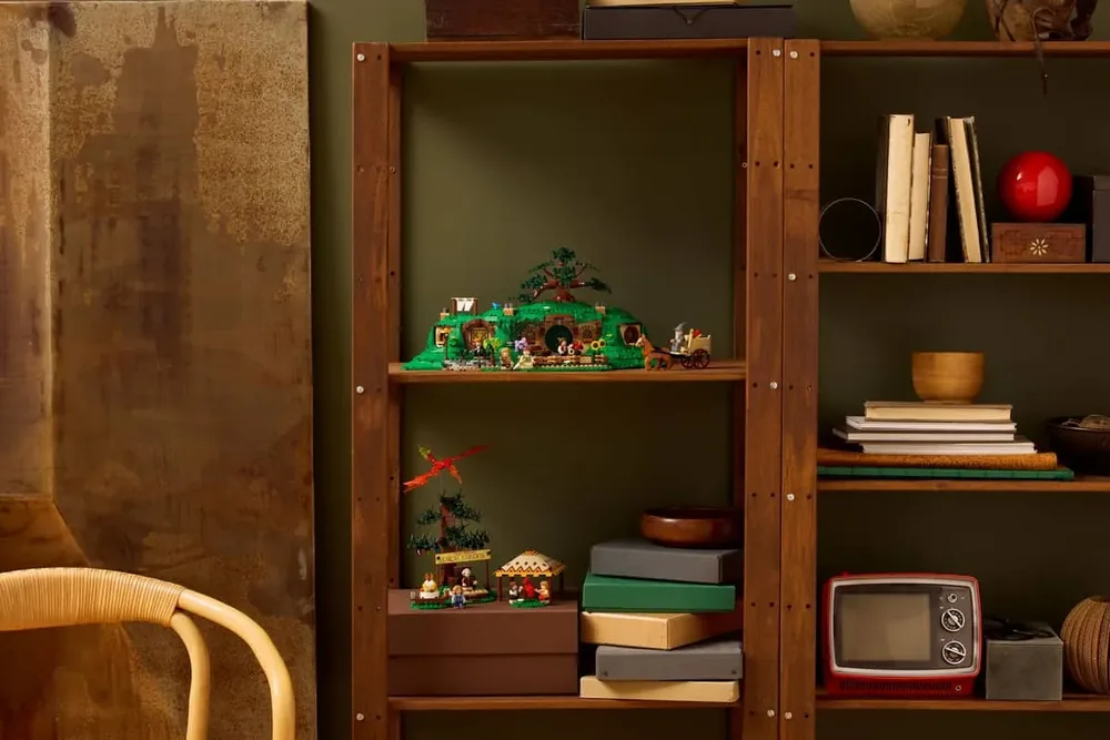 Modular display on shelves.