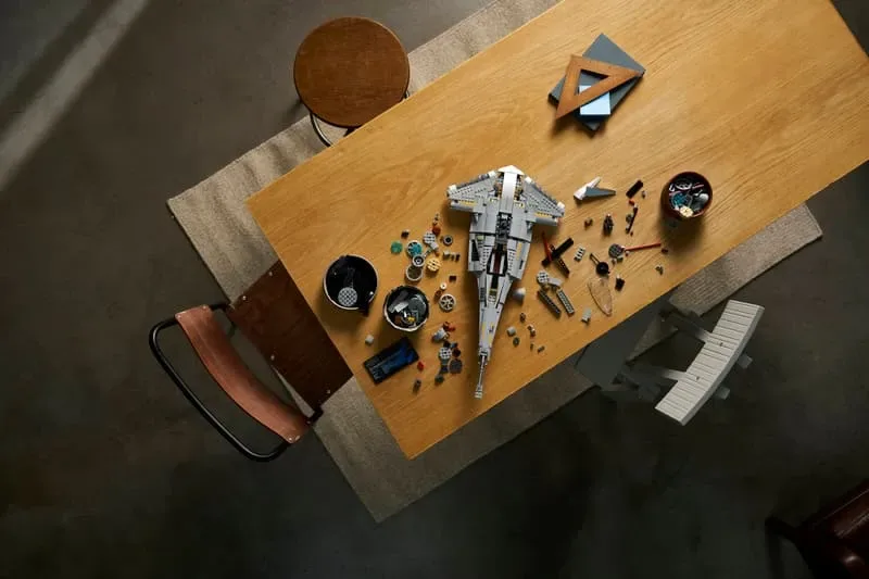 Lego N-1 Starfighter UCS building in progress