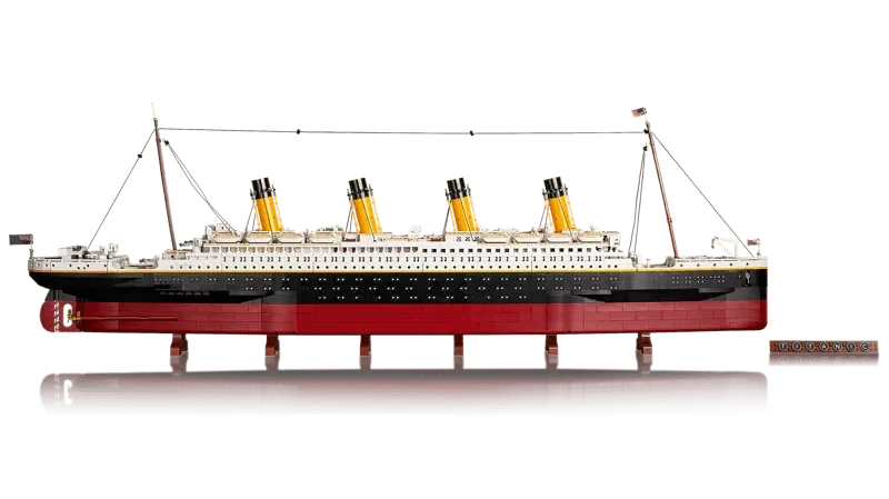 LEGO Titanic full side view.