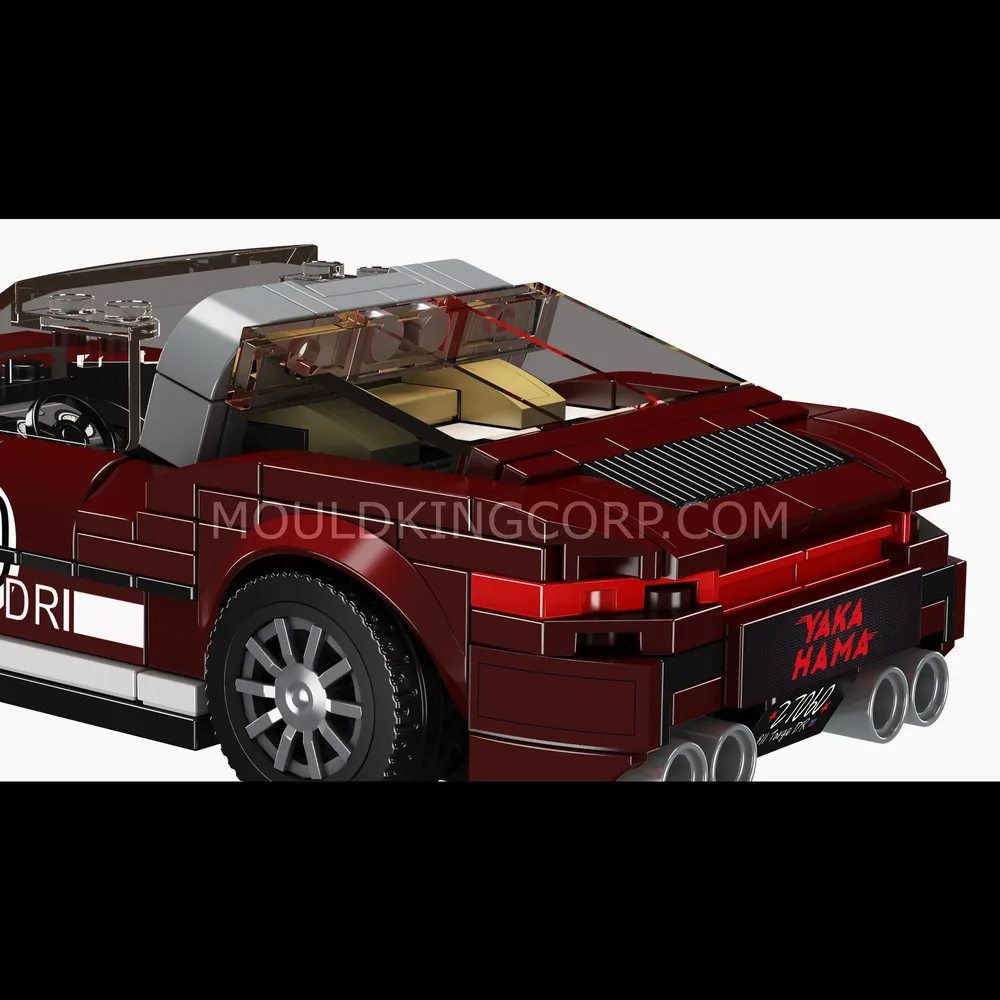 Rear view with taillights and exhaust