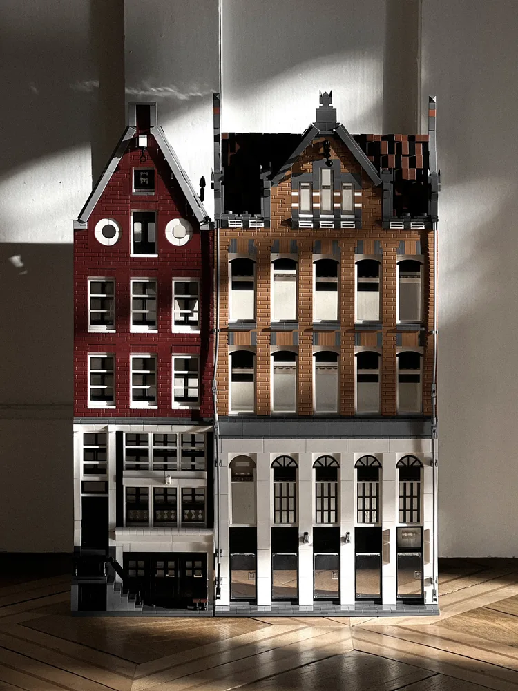 BlueBrixx 104904 Dutch House Facade Amstel 1 - Photographed by Sandro Weber 