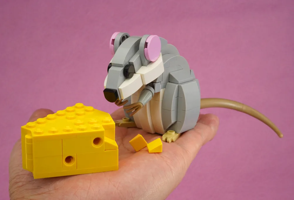 Mouse - LEGO MOC created by artist Keiichi Kamei
