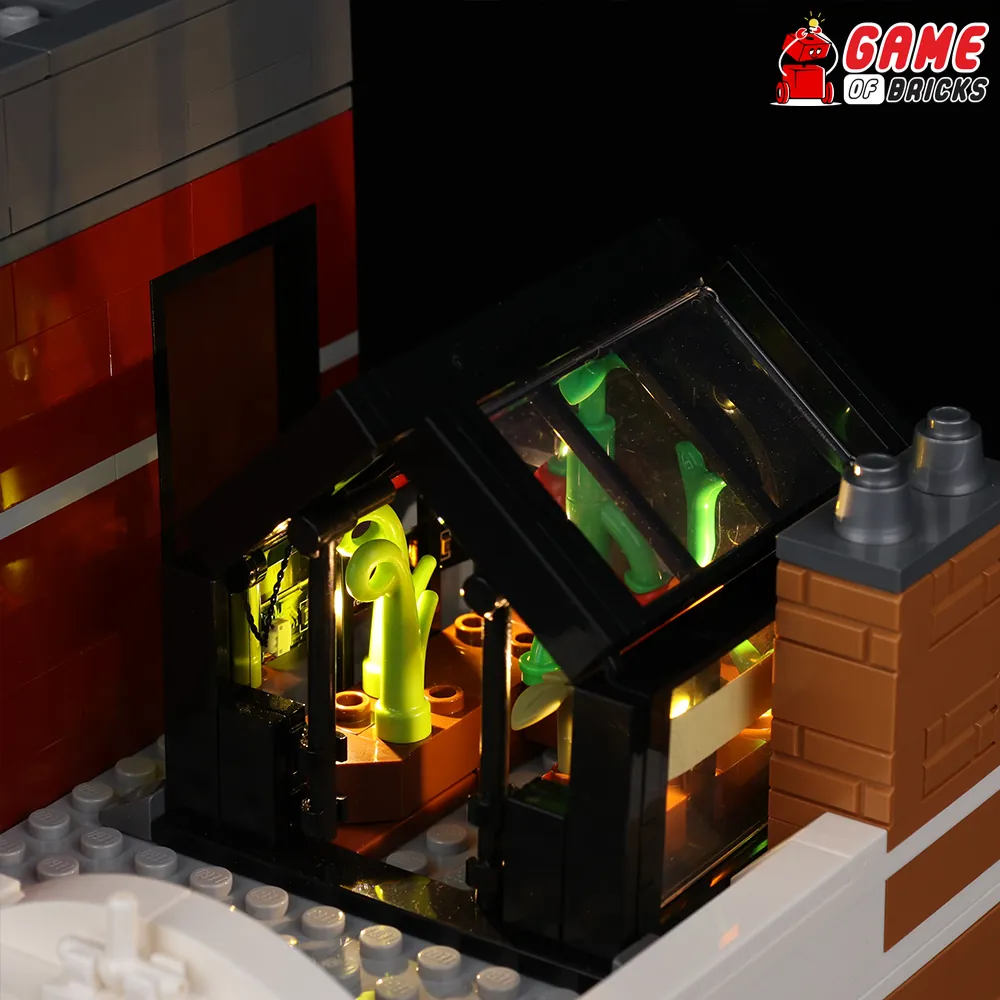 Game of Bricks Classic LED kit illuminating Jazz Club interior