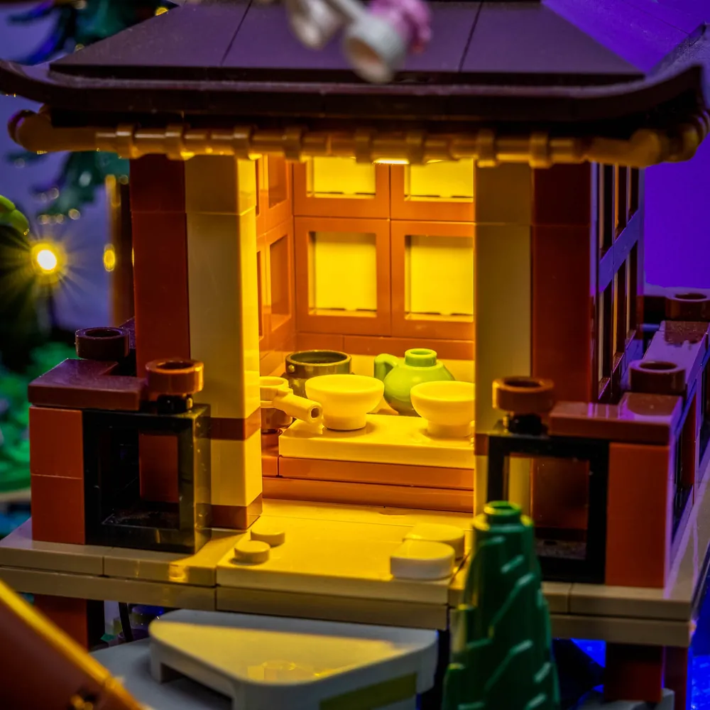LightMyBricks LED kit for LEGO Tranquil Garden evening display