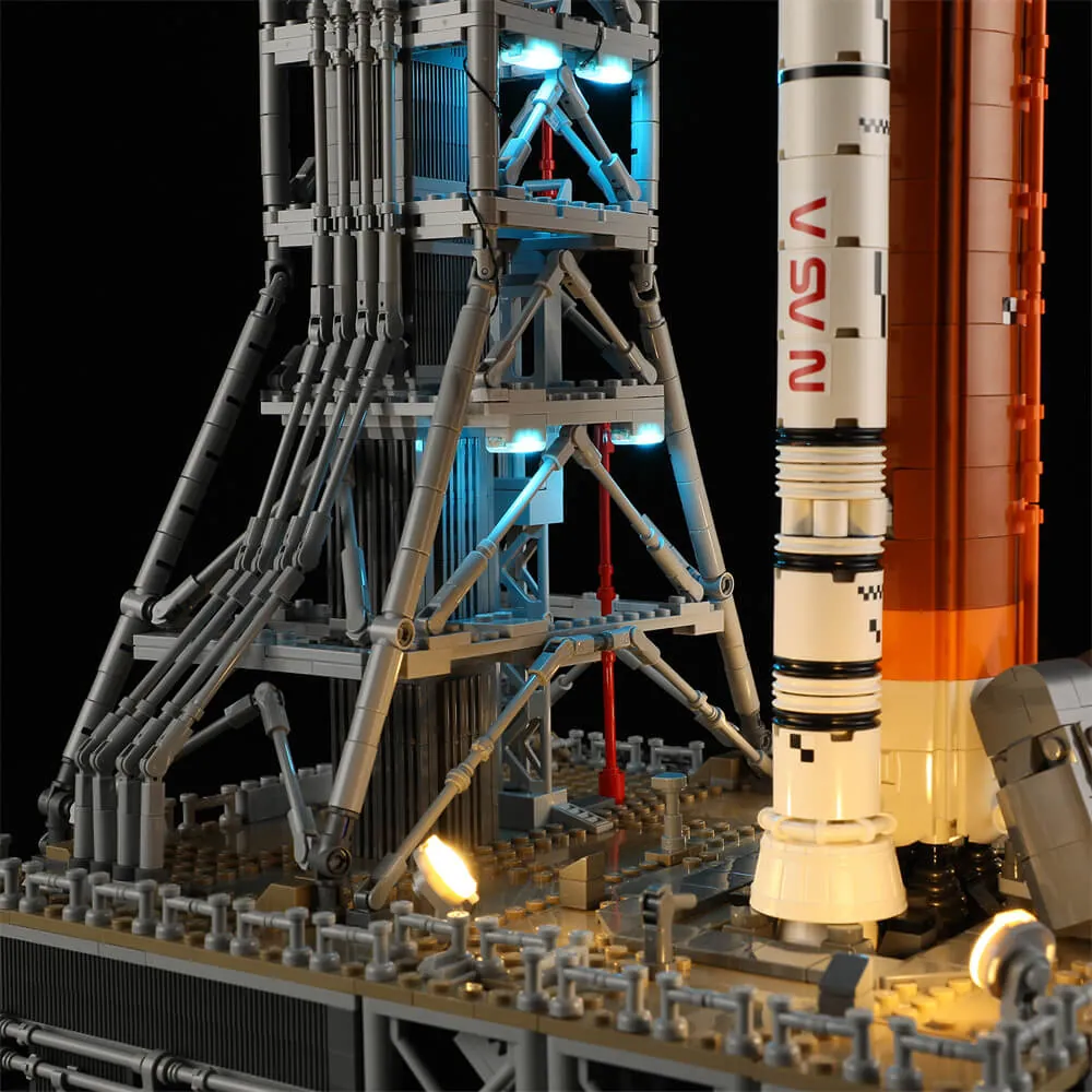 Lightailing installation on LEGO Artemis SLS launch tower