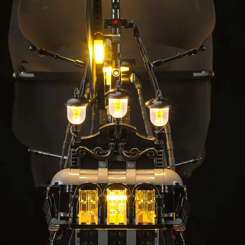 Lightailing wiring harness close-up on LEGO 10365