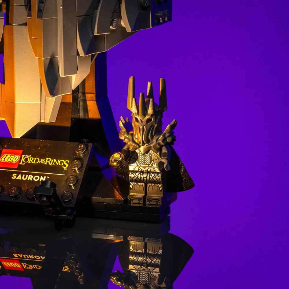LightMyBricks premium lighting on LEGO Sauron's Helmet