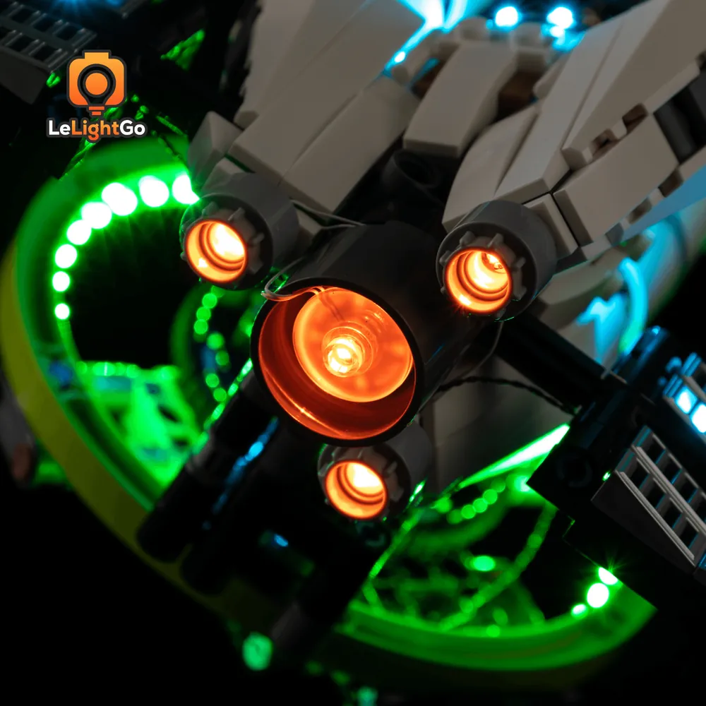 LeLightGo remote-controlled lights on LEGO Hail Mary