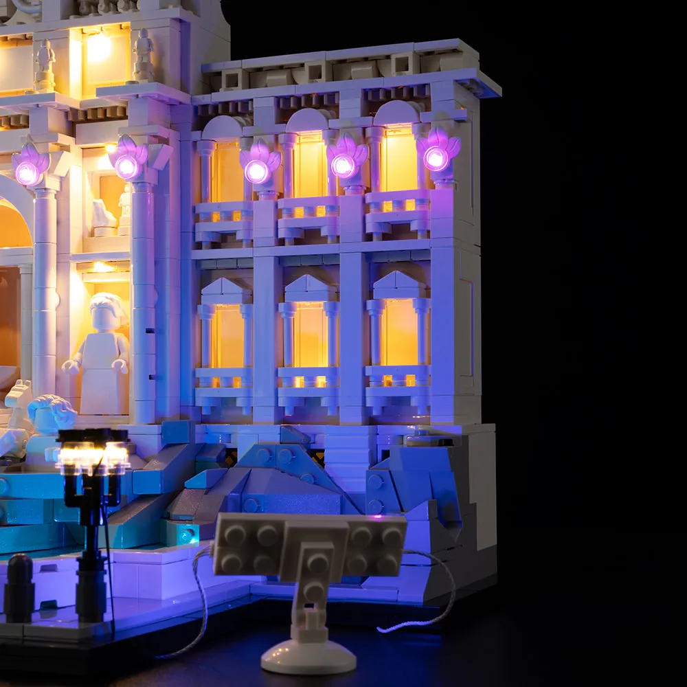 Warm white LEDs from Game of Bricks highlight the LEGO Trevi Fountain architecture