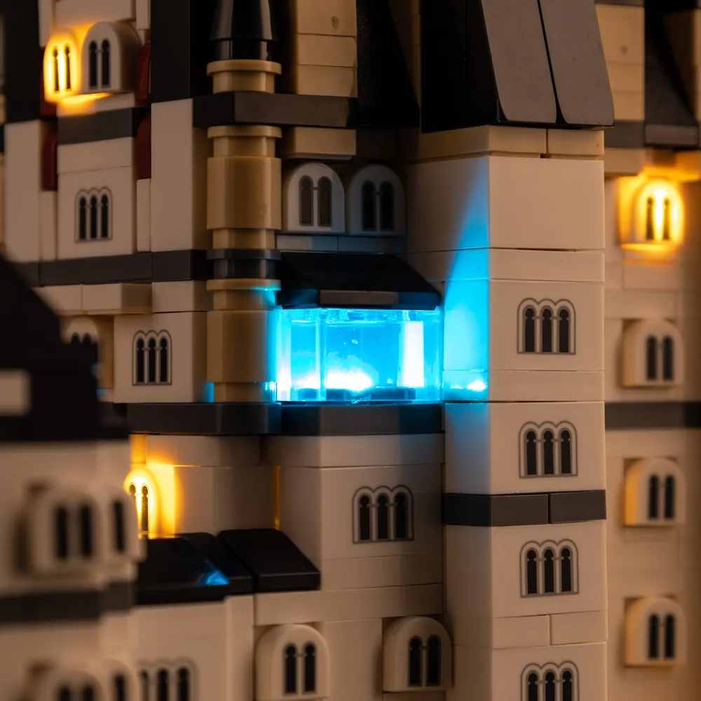 Expansion board wiring in Game of Bricks castle lighting
