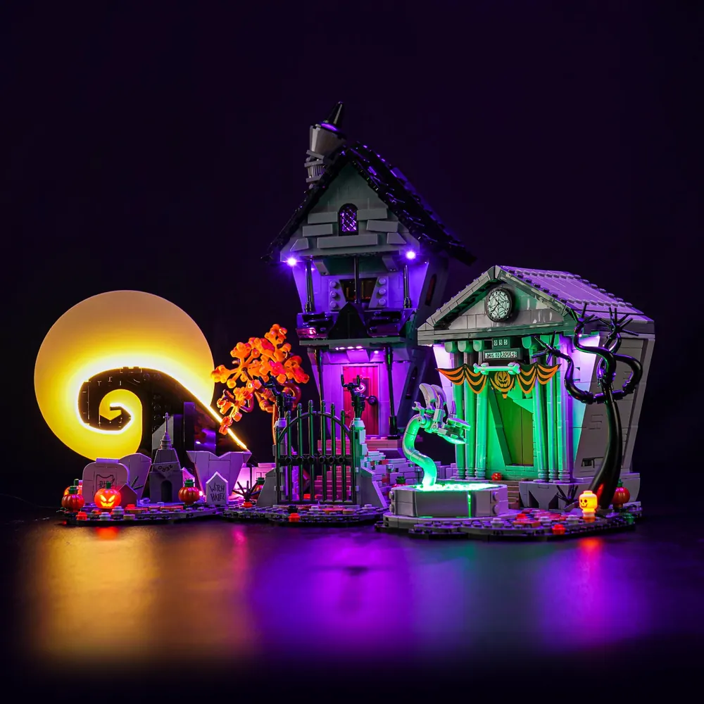 BrickBling LED kit for LEGO 21351 lighting Jack's house and Town Hall exterior