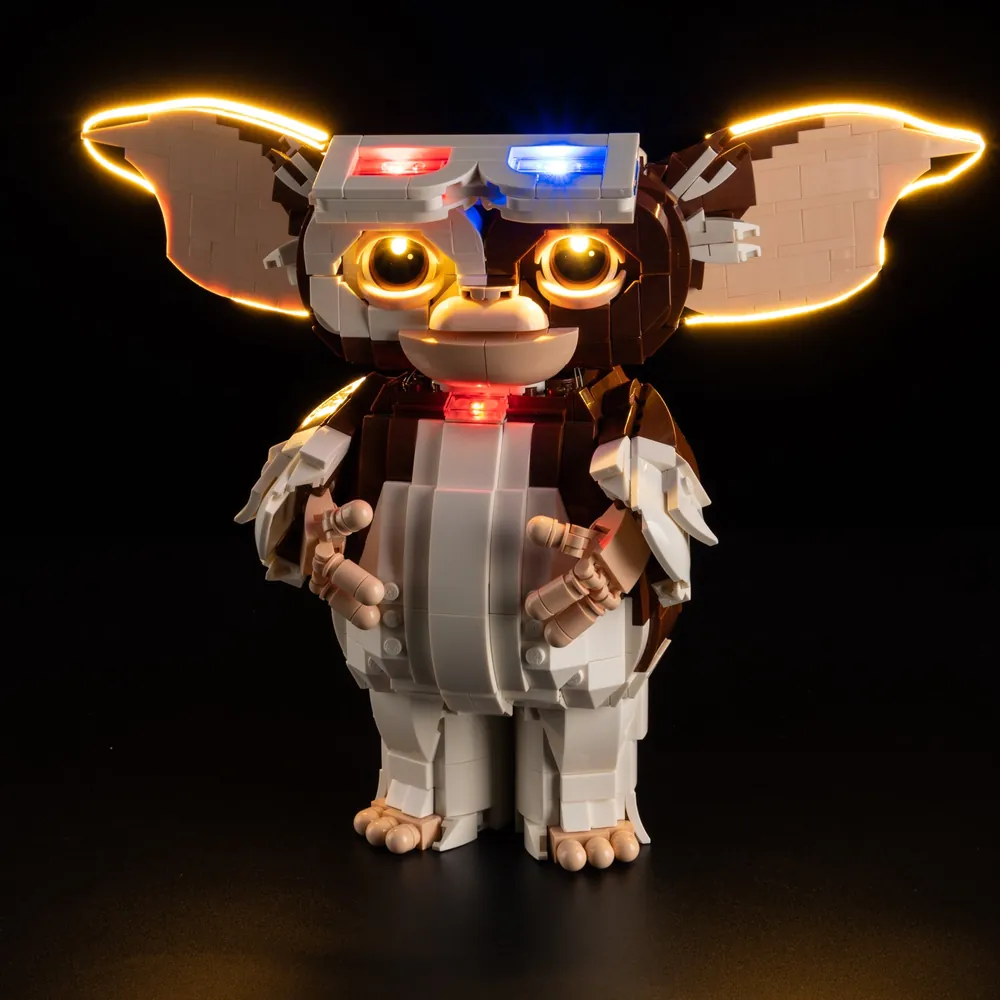 Game of Bricks kit highlighting Gizmo's ears and eyes