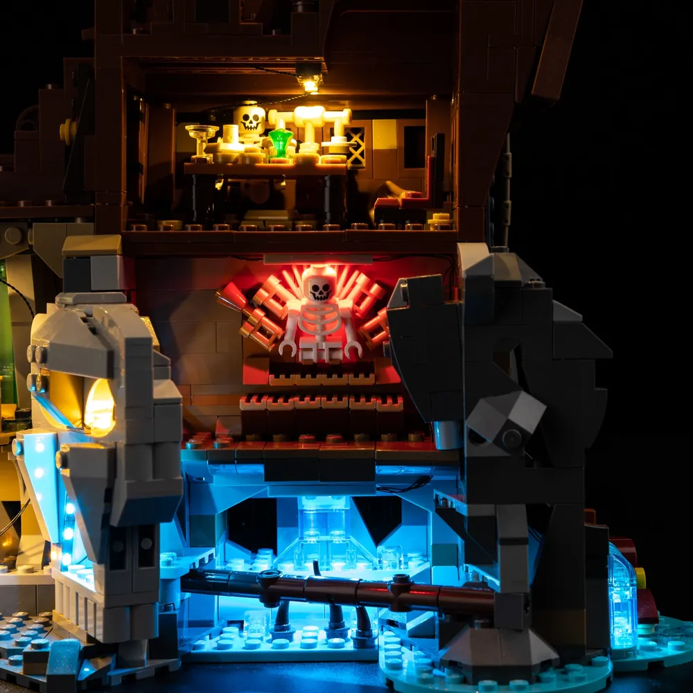 Installation of Game of Bricks expansion boards on Goonies set