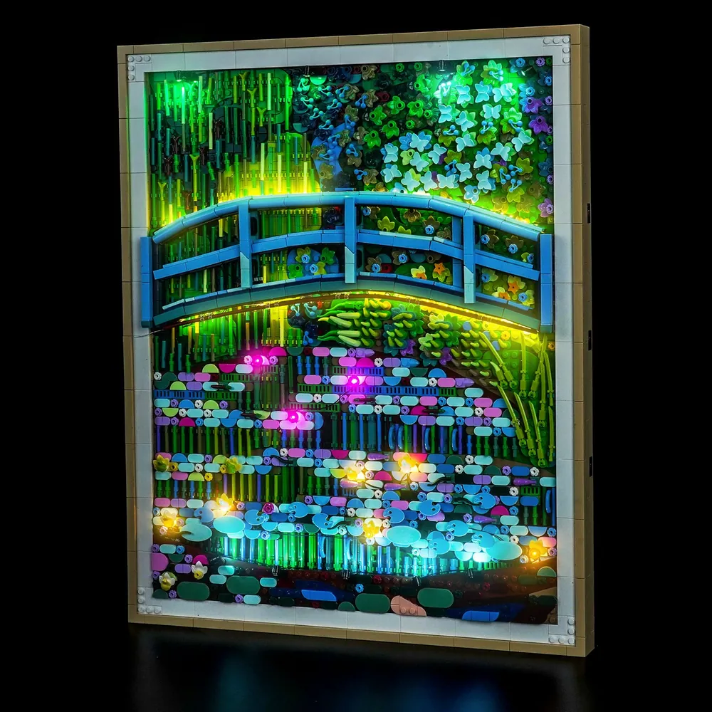 BrickBling LED kit illuminating the water lilies of LEGO Art Monet 31220