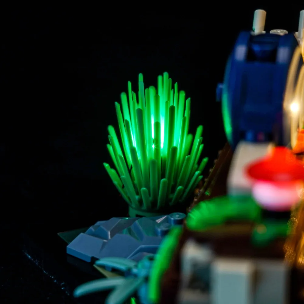 LEGO Friendly Snails 40788 with BrickBling continuous display lighting