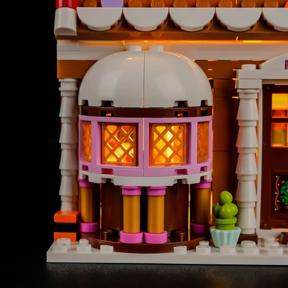 LEGO 40809 Festive Gingerbread House aglow with Lightailing warm white LEDs