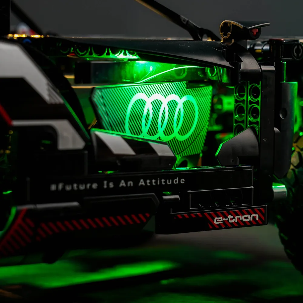 BrickBling lighting for LEGO Audi RS Q e-tron headlights and taillights