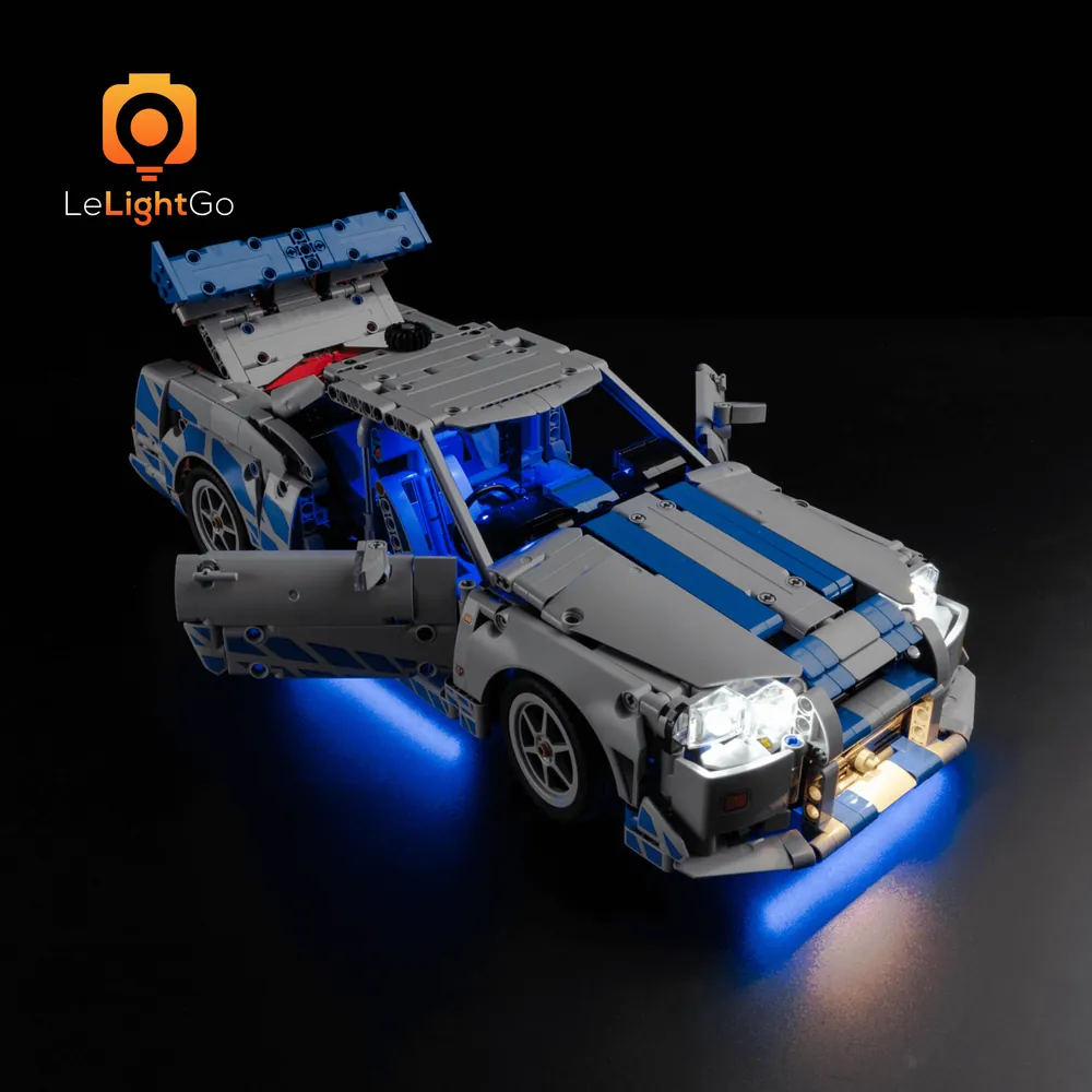 LEGO R34 Skyline with LeLightGo Remote variant illuminated in a display