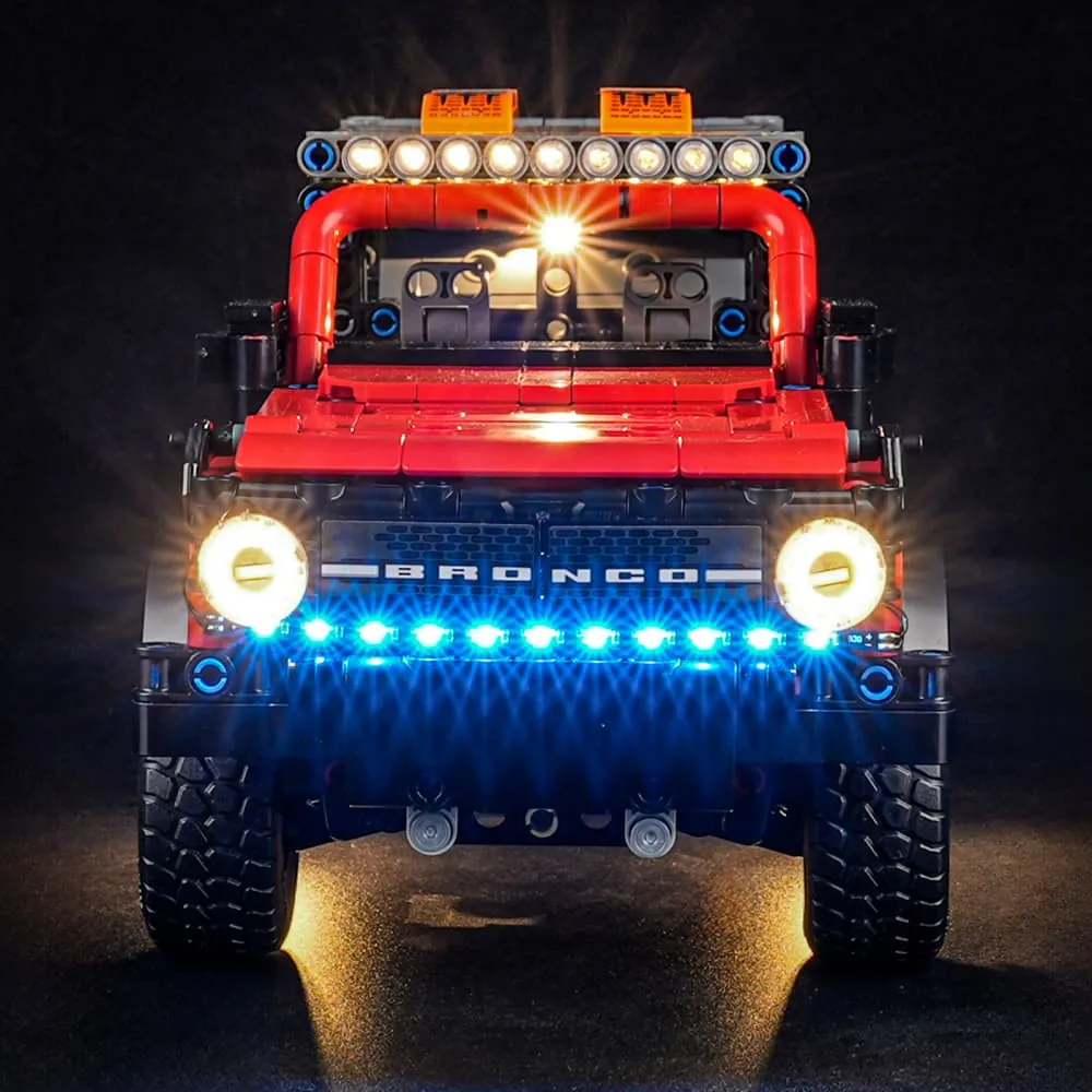 Lightailing LED kit illuminating the Ford Bronco 42213
