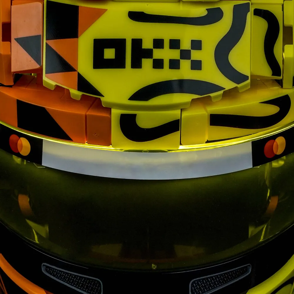 BrickBling light control variant for LEGO Lando Norris Helmet 43023