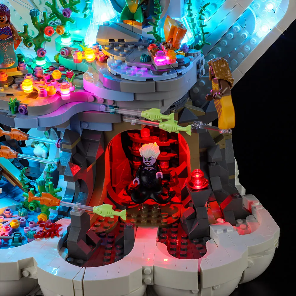 Lightailing lighting effect on LEGO Mermaid Royal Clamshell