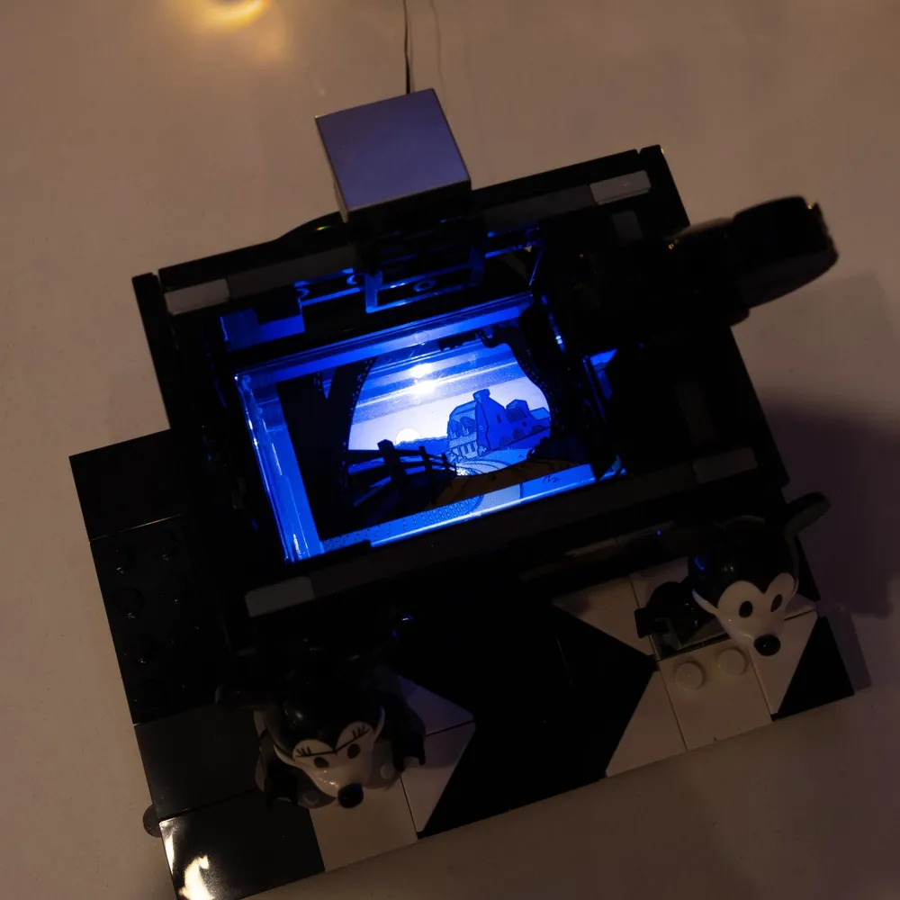 LightMyBricks premium LED lighting for LEGO 43230