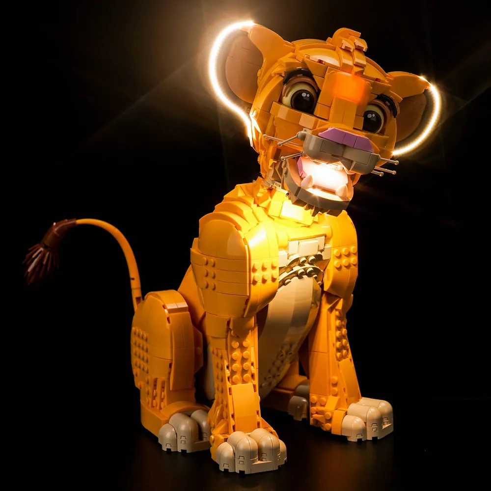 BrickBling LED kit for LEGO Young Simba 43247, warm white lighting on Pride Rock