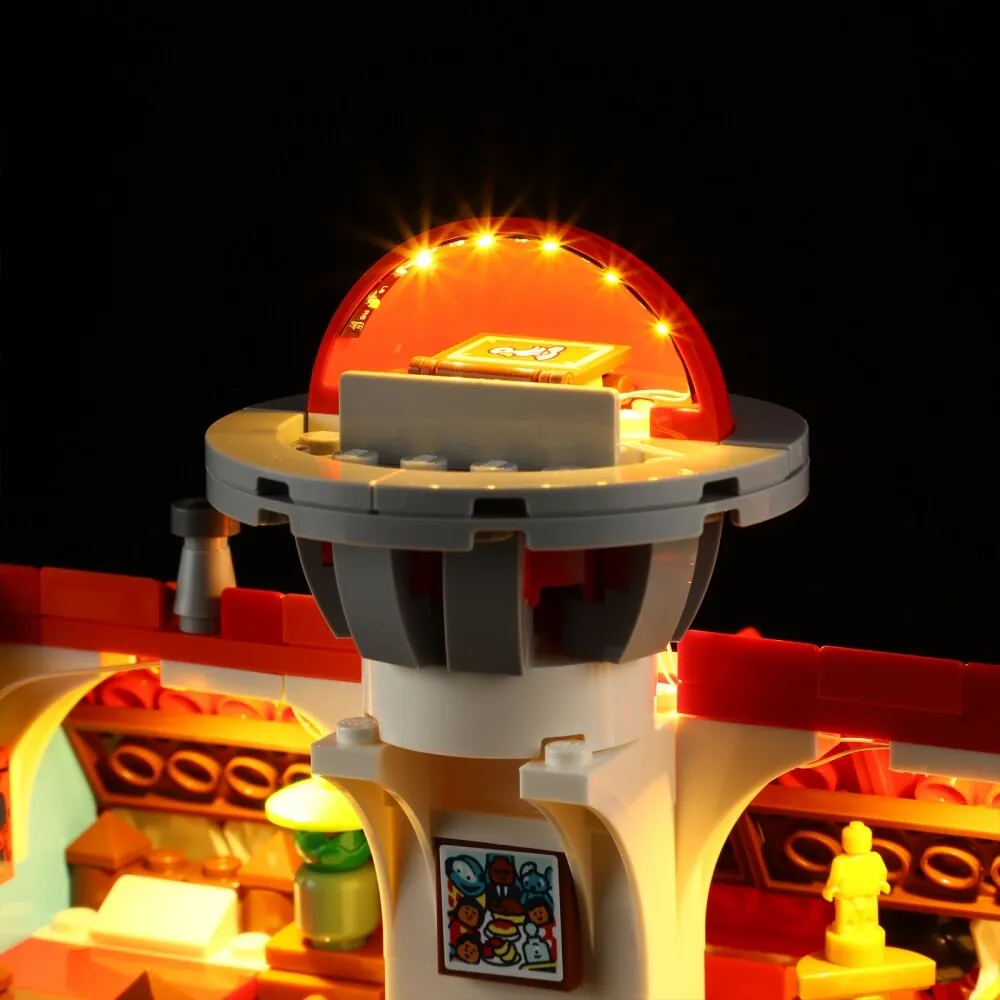 Lightailing pre-soldered harness on LEGO beach house