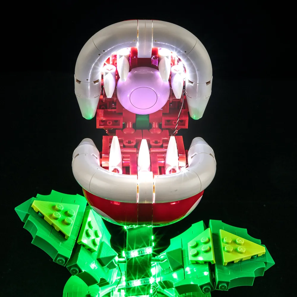 Overhead view of Piranha Plant with Briksmax kit, showing uniform light coverage