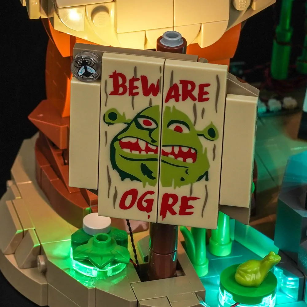 BrickBling micro-LED installation on LEGO Shrek set 72423