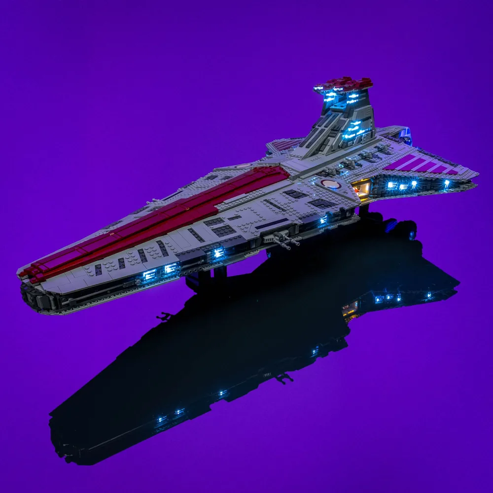 Light My Bricks LED kit illuminating the LEGO UCS Venator's engines and command towers