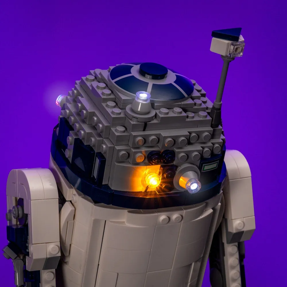 Light My Bricks wiring approach for LEGO R2-D2 75379 with thicker gauge