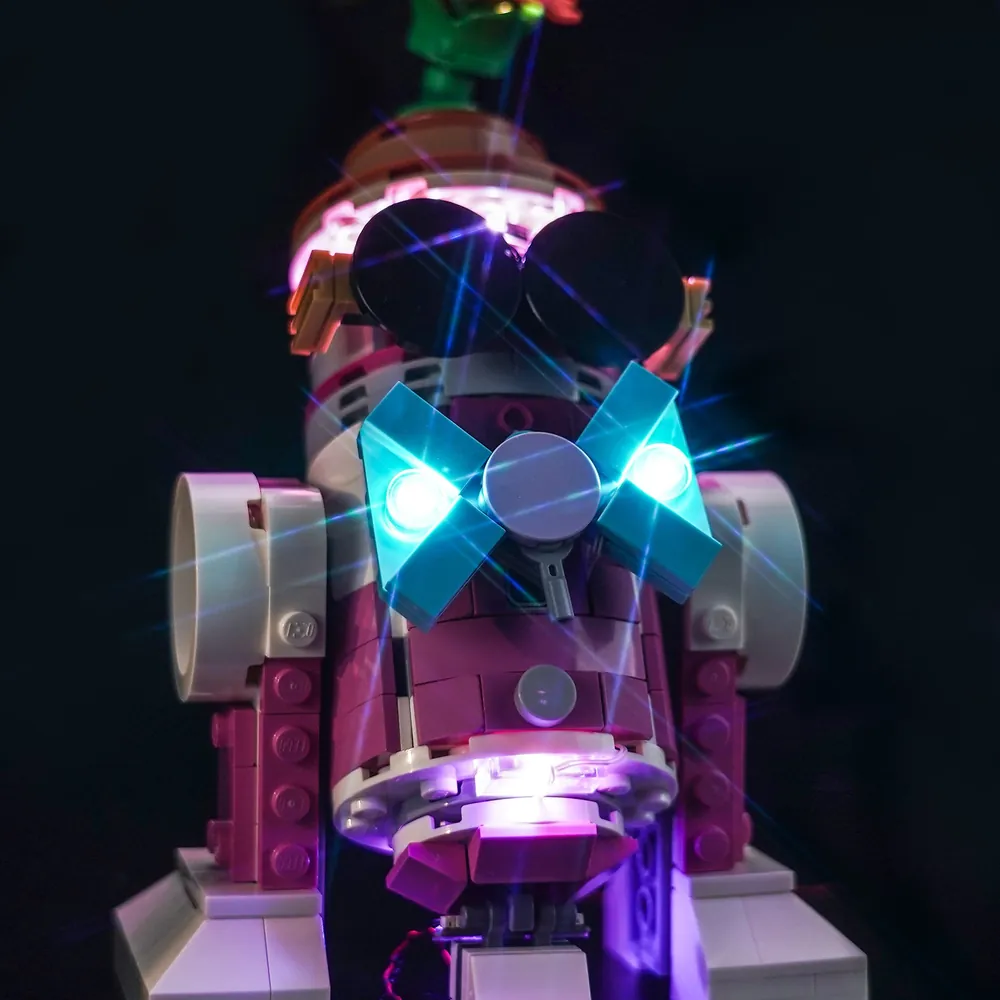 LEGO 75392 with BrickBling micro LED lights