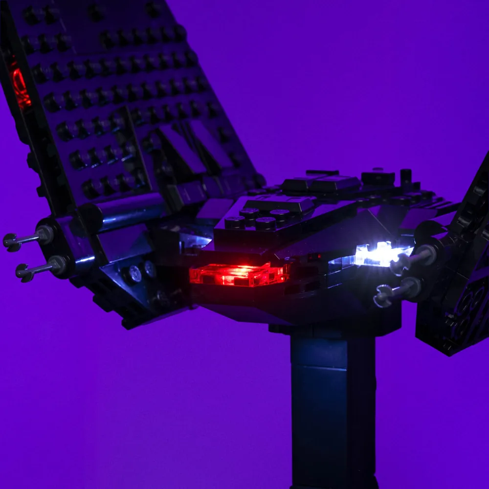 Engine glow lighting from LightMyBricks kit on LEGO Star Wars 75406