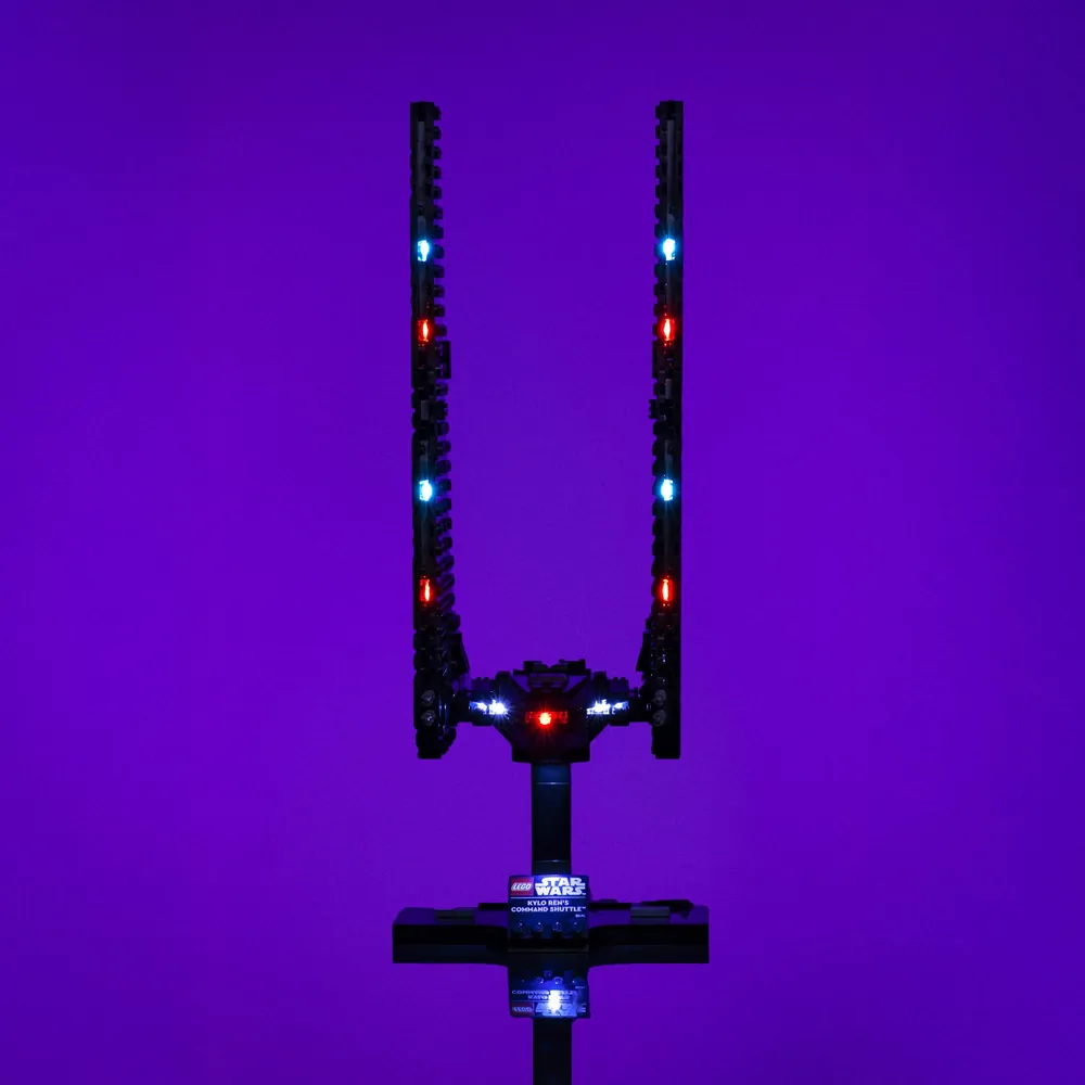 Classic wired light setup for the command shuttle by LightMyBricks