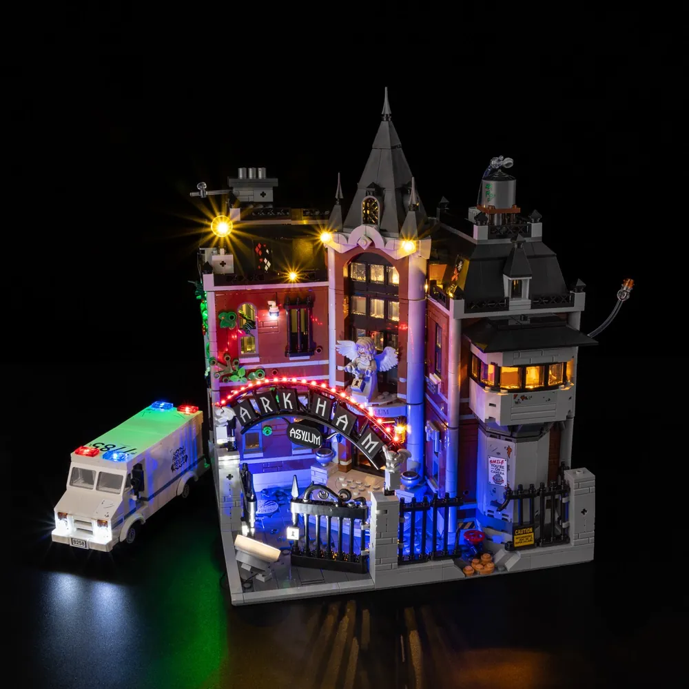 Game of Bricks expansion board installed on LEGO Arkham Asylum 76300