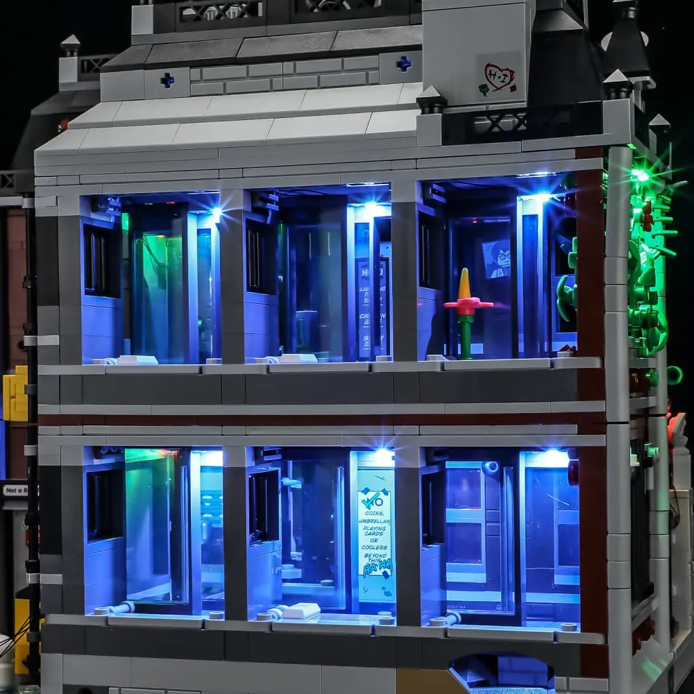 Close-up of Lightailing harness wiring on LEGO Arkham Asylum 76300