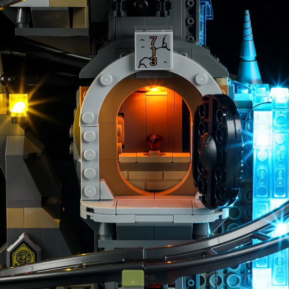 Lightailing LED kit illuminating Gringotts bank facade, LEGO 76417