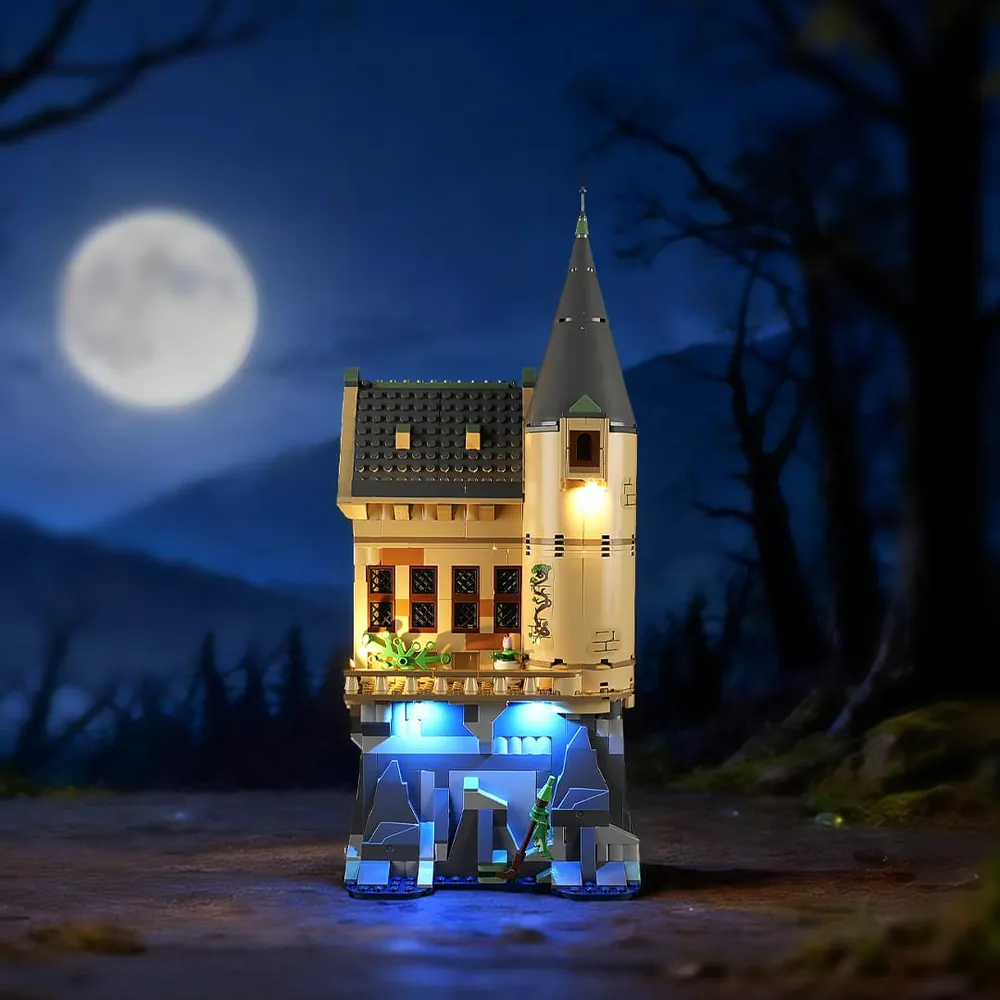 Lightailing LED kit lighting up the interior of LEGO Hogwarts Hospital Wing 76463