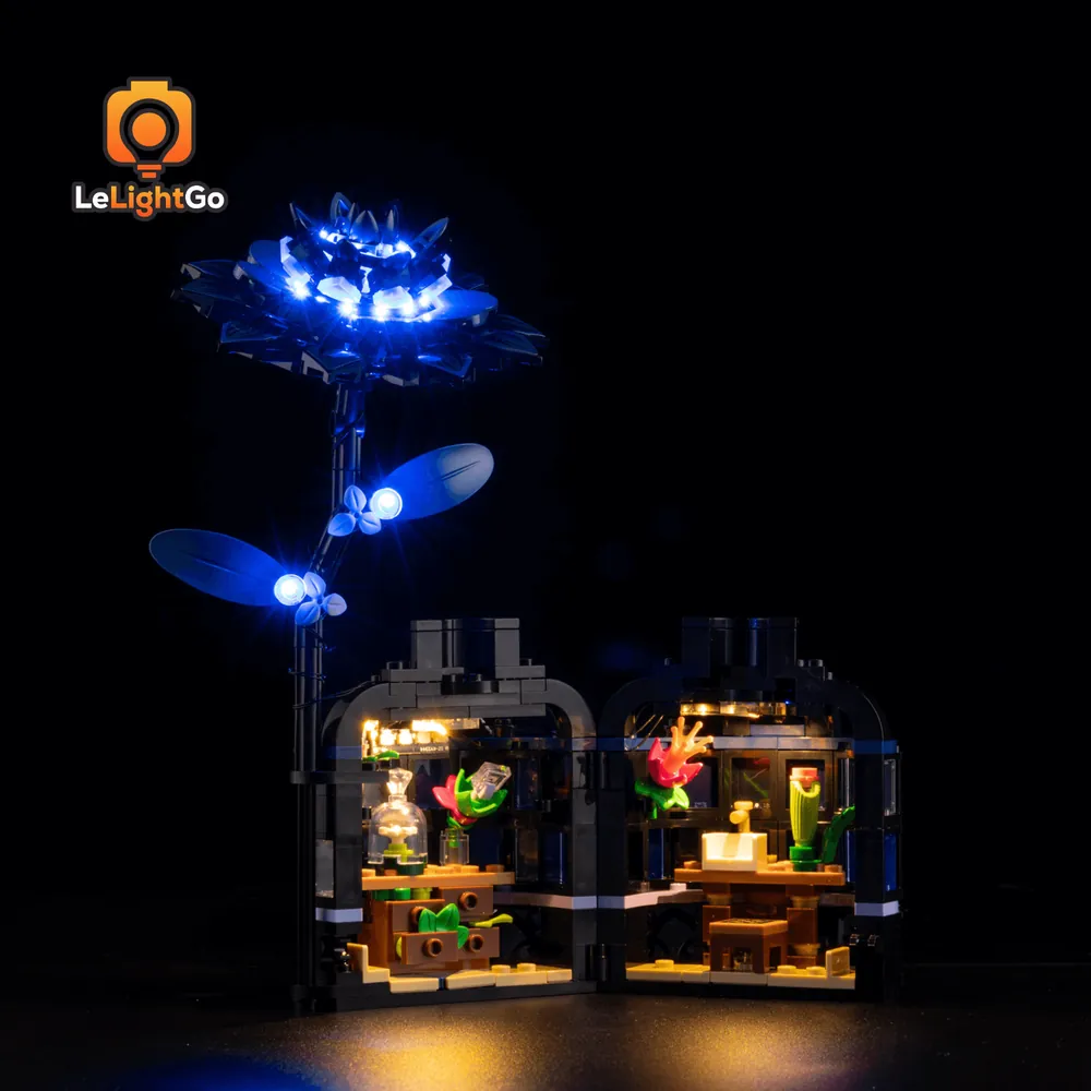 LeLightGo LED kit illuminating the vase's hidden room