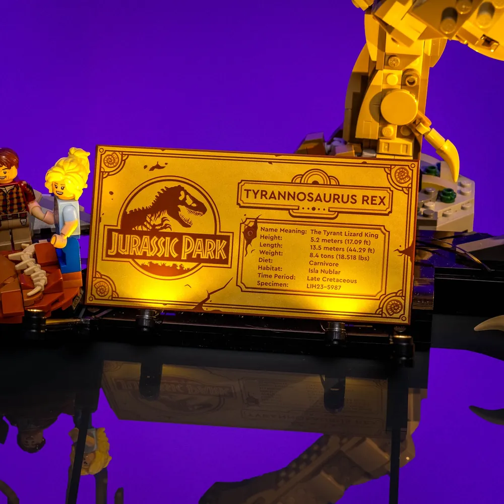 Glowing T-Rex spine with LightMyBricks premium LED kit