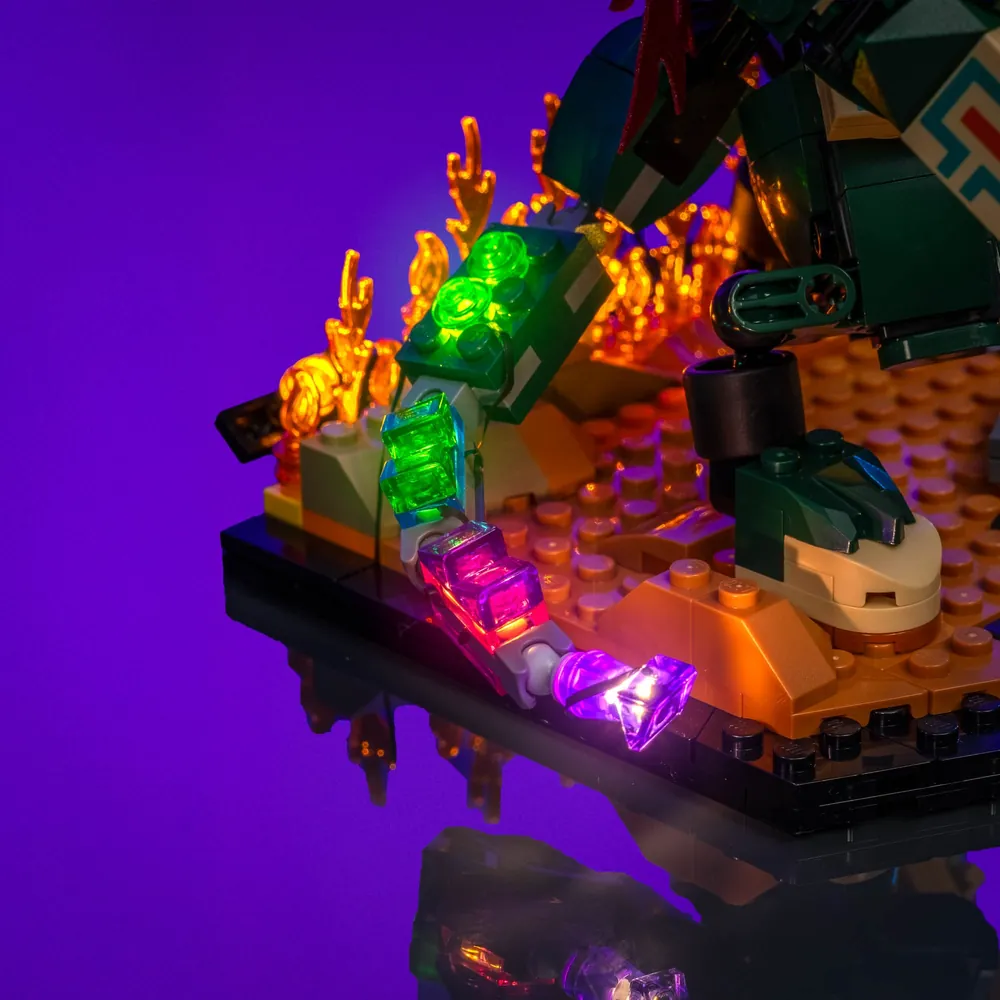 Lightmybricks standard edition illuminating the final battle diorama of LEGO 77093
