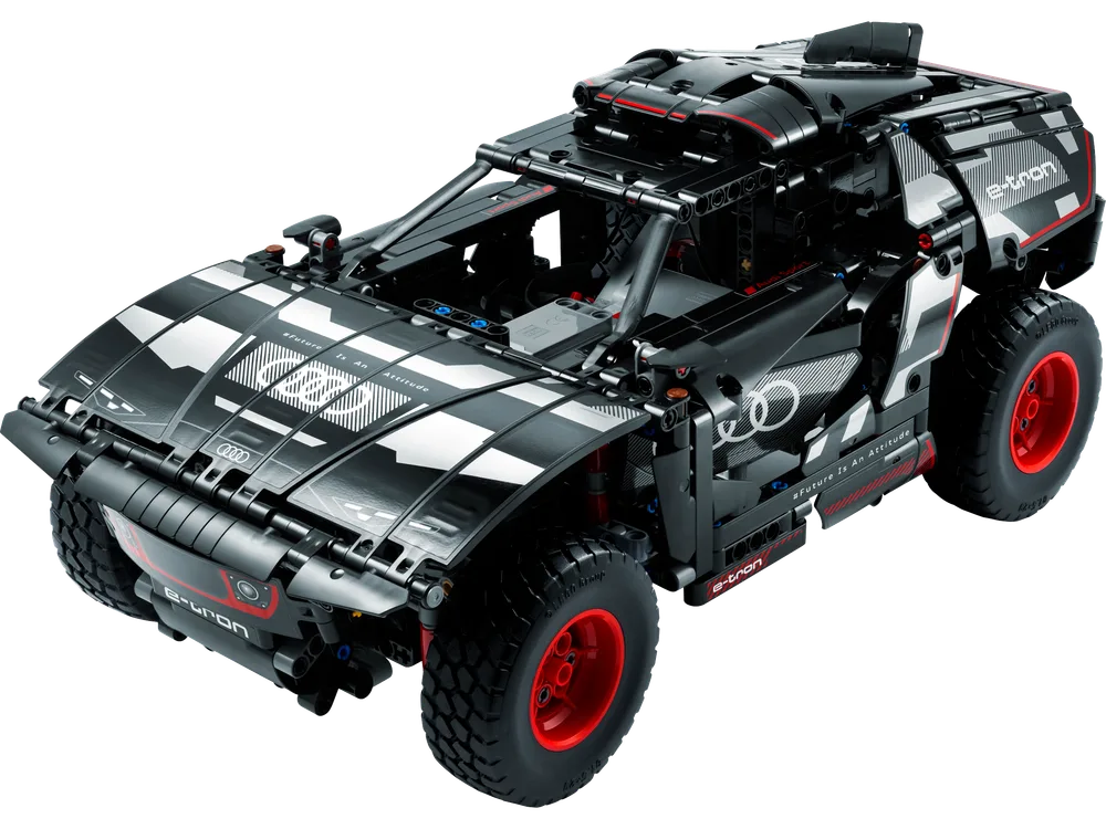 LEGO Audi RS Q e-tron 42160