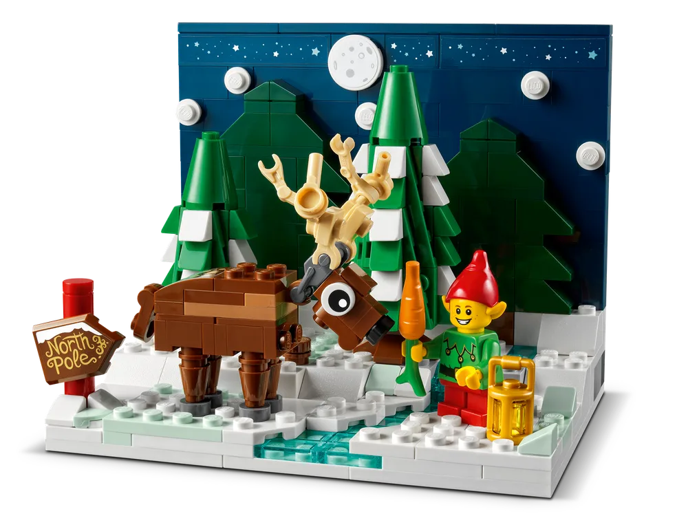 Santa's Front Yard 40484 image 1